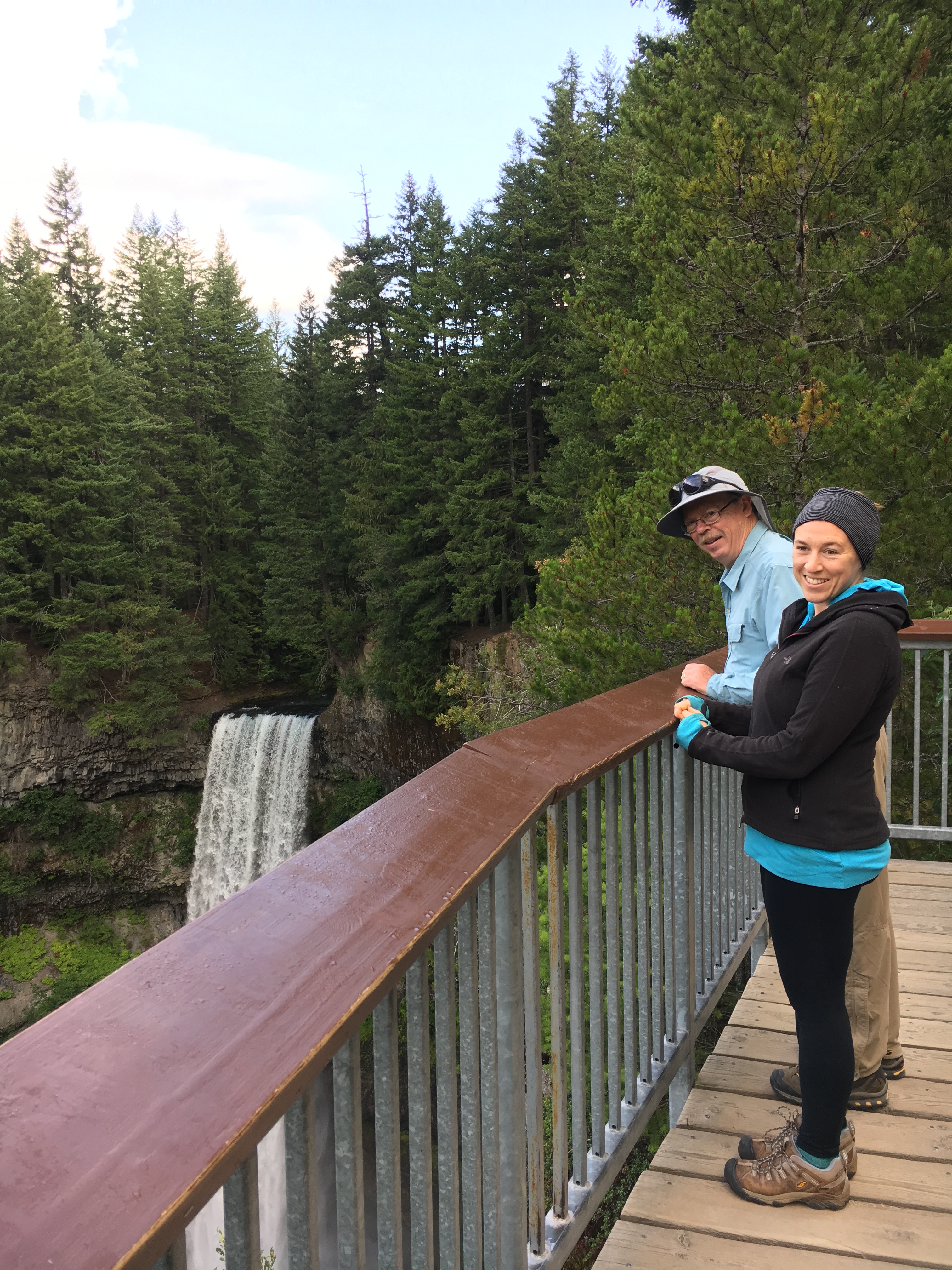 98D6373D-6A83-4316-B9E9-AC23EF042503